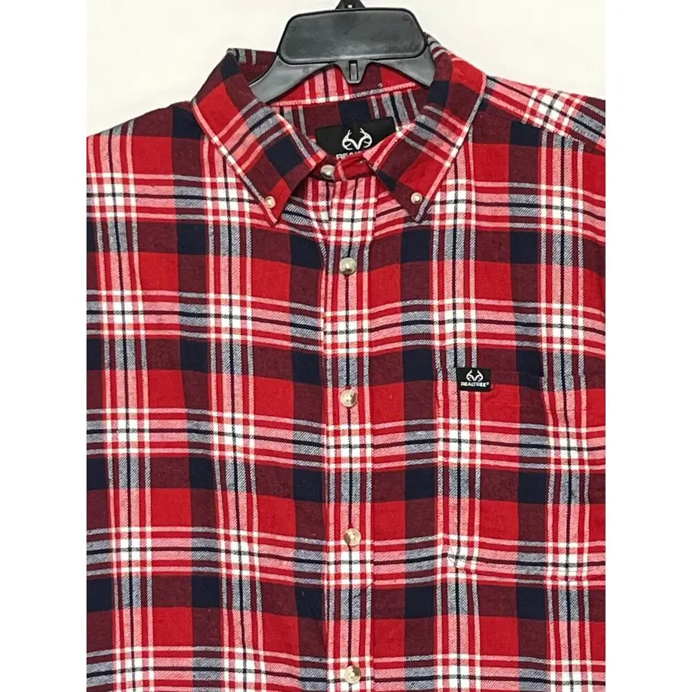 Realtree Staghorn Creek Men’s L Red Black Plaid Long Sleeve Flannel Button Shirt
